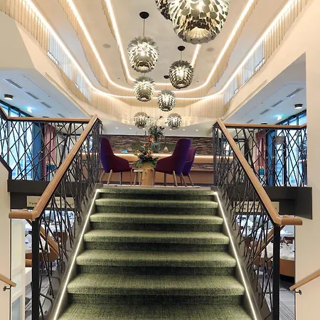 Fairtours Hotelschiff Rhein Prinzessin Düsseldorf