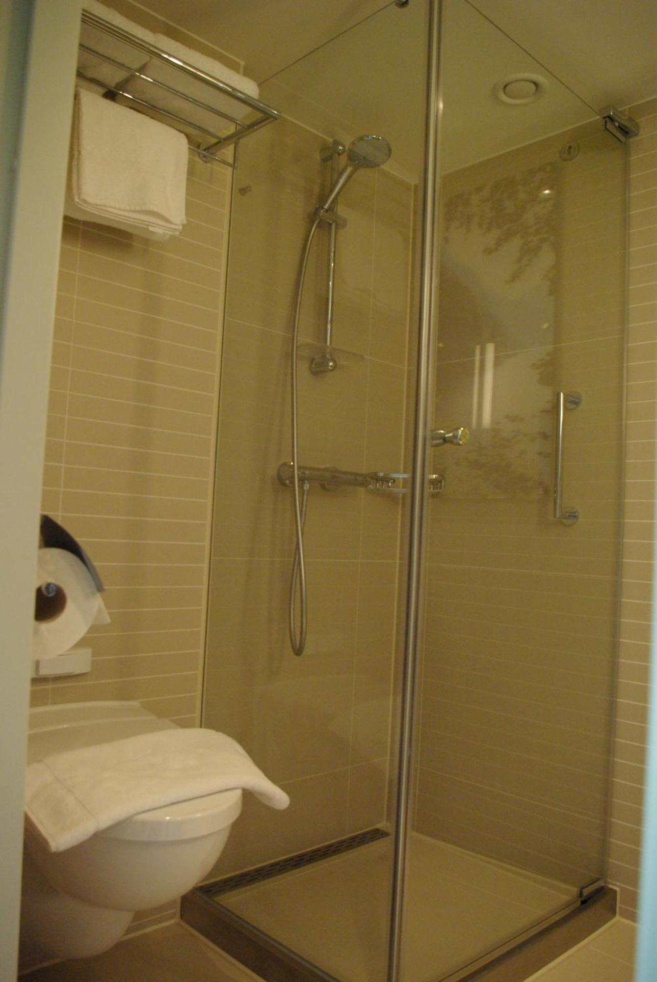 Botel Fairtours Hotelschiff Rhein Prinzessin *