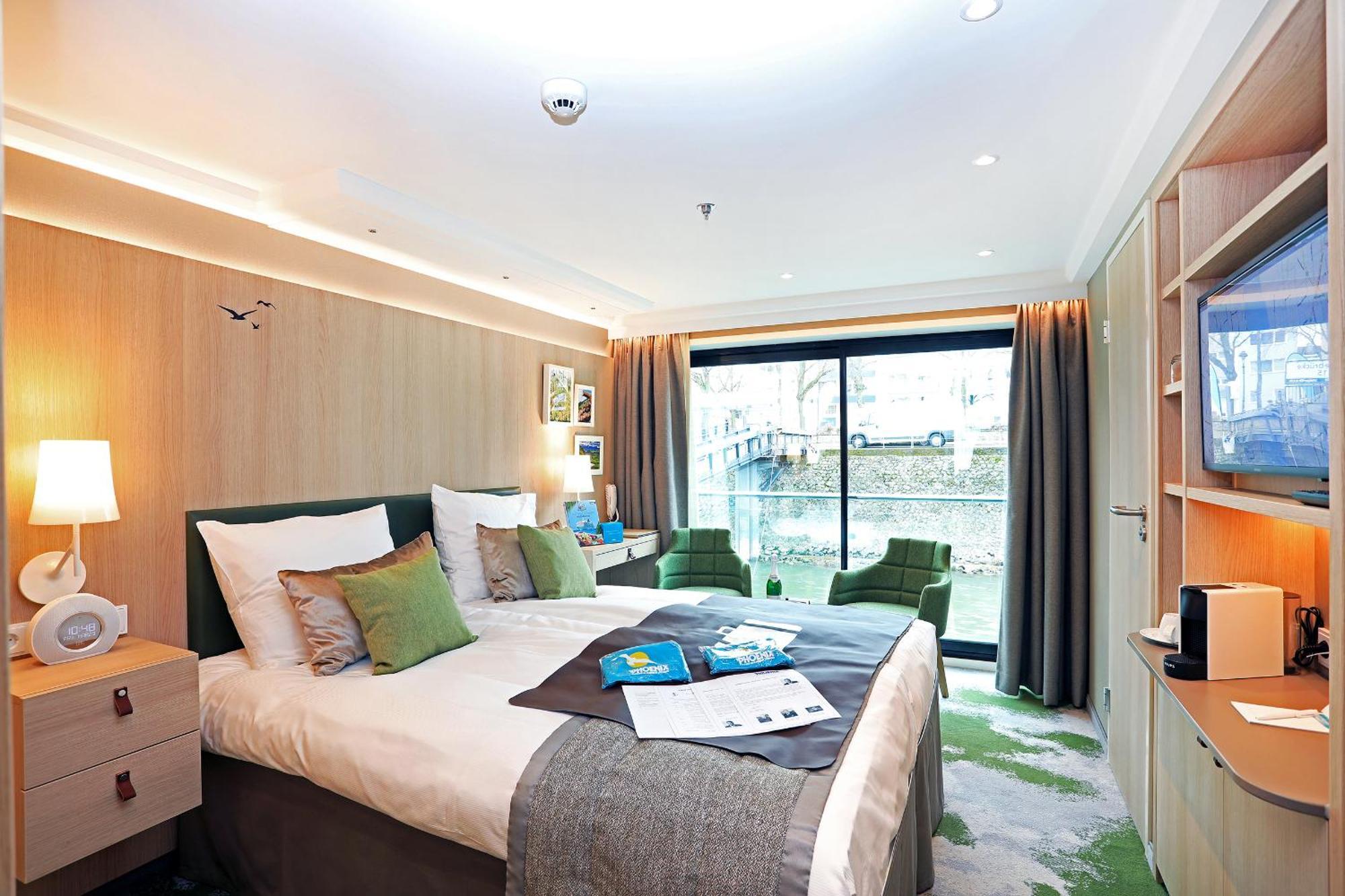 Fairtours Hotelschiff Rhein Prinzessin Botel Dusseldorf