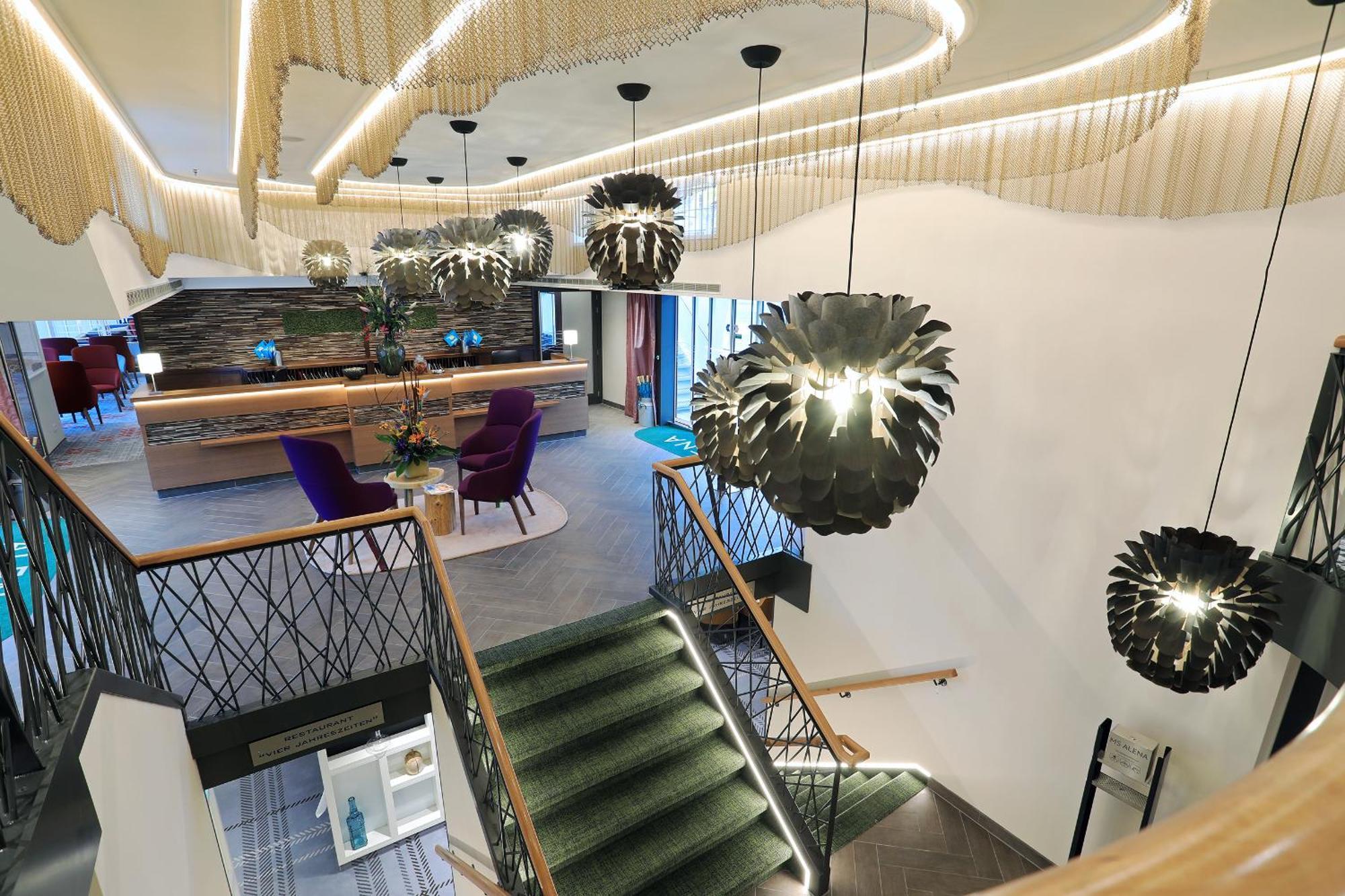 Botel Fairtours Hotelschiff Rhein Prinzessin Dusseldorf